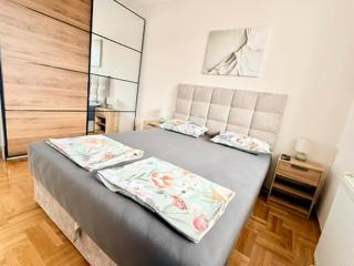 Elegant central apartment Nina - 1