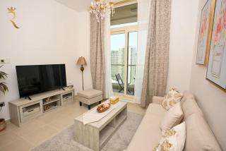 Mangrove View 2BR - Chic Al Reem Island Escape - Abu Dhabi - 2