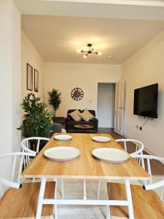 Luxury 2-Bed Flat Near Station with BIKE ! - 4