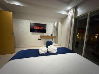 Football Fans 2 Bedroom Suite in the Heart of Agadir - 0