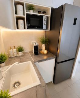 Lily Square apartment - 8