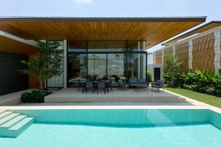 Arana Luxe 3BR Pool Villa at Botanica Four Seasons - 9