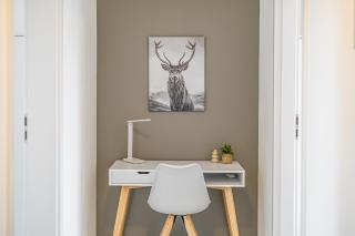 A8 ruhiges 3-Zimmer-Studio mit Balkon - 2