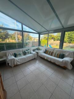 3 chambres et 2 salles de bain plus un parking avec accès jardin - 2