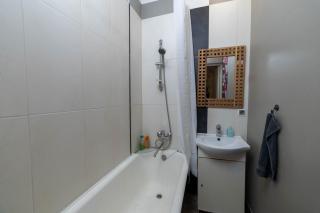 Creative 3-Bedroom Space - 6