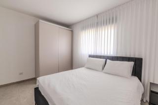Wonderful 4BDR in the center BY MadrigalRentals - 7