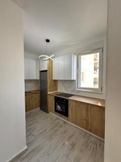 A&H Apartment 2 - Shëngjin - 6