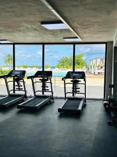 Alojamiento con vista al mar jacuzzi Gimnasio y Piscina - 1
