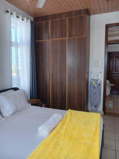 1BR Penthouse in Bamburi Fisheries, Mombasa - 5