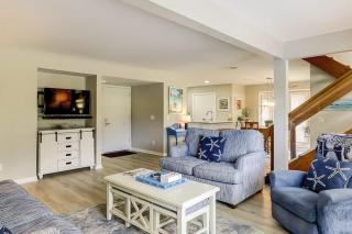 Inland Harbour 2431 - 6