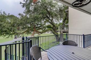 Mizzenmast Court 5 - 7