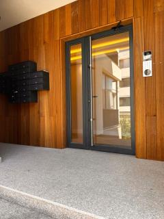 Cozy Central Home & Free Private Parking - 5
