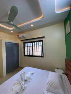 Villa personnelle 2 chambres Securisée et Parking - 2