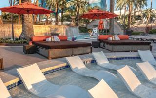 Luxury MGM Signature Suites - Strip & Mountain Views - NO Resort Fee - 3