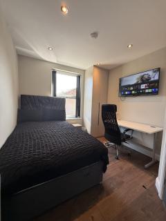 Aire House, Keighley - 4