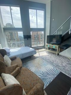 vancouver downtown penthouse with city view close to amazon and microsoft - 3