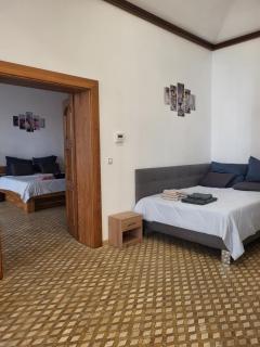 Stone Castle Apartment 5 Min Walk to Wenceslas Square City Centre - 1