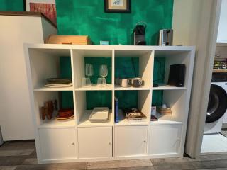 Charming Apartment Retreat - 3 Min Walk to Station - 4