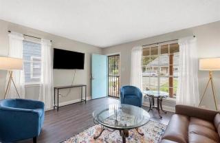 Modern 2 bedroom stay in Memphis near Beale St & St Jude - 0