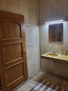 Stone Castle Apartment 5 Min Walk to Wenceslas Square City Centre - 6