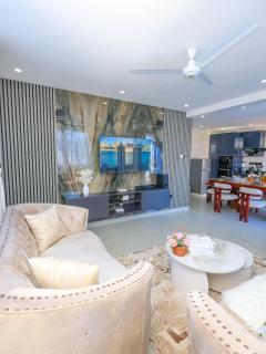 Executive 2 bedroom with SWIMMING POOL, 3 minutes walk to Jumeirah beach NYALI - 7