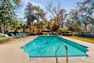Townhouse Manor 6 - 9