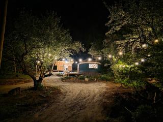 Old Apple Yurt 2 - 7