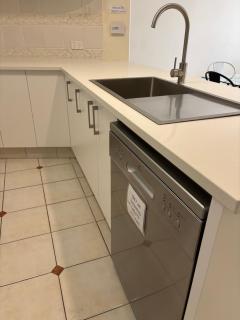 In the heart of Broadbeach - 3