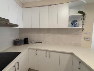 In the heart of Broadbeach - 5