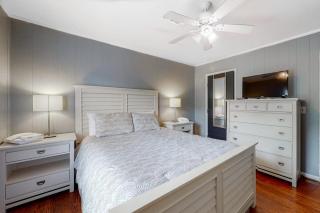 Hamptons South - 4