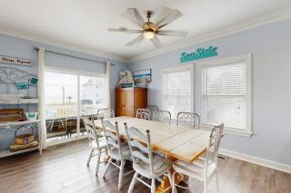 MiMi's By The Sea - 4