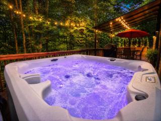 Harmony Hill Stylish 4bd Mountain Retreat, Hot Tub, Games - 9
