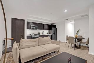 Miami Lux 1BR 16th Floor w Bay and City Views - 6