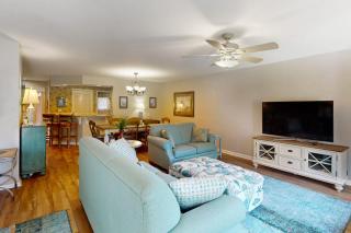 Colonnade Club 149 - 6