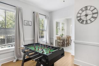 Updated 1 BR Home - Steps to 7th Ave - 7