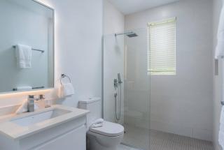Westmoreland Luxury Villa, Pool, Sea Views, Beach Club Access - 3