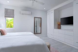 3 bed Luxury villa with sea views on Platinum Coast & beach club access - 4