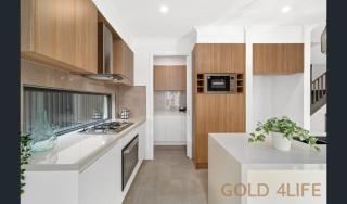 Spacious, Bright Clyde Stay Near Parks & Shop - 2