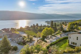 Panoramic Summerland Lake View Studio with Hot Tub - 9