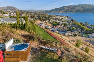 Panoramic Summerland Lake View Studio with Hot Tub - 2