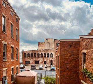 2 bed room apartment over the heart of OTR # 6 - 5