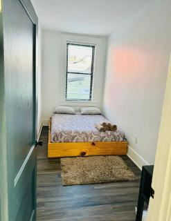 2 bed room apartment over the heart of OTR # 6 - 1