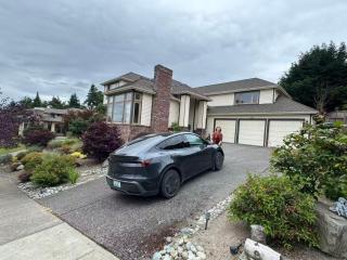 Charming 2 beds 1 bath room good for business and vocation - 8