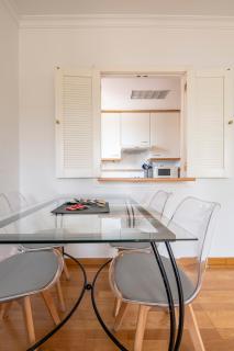 Apartamento con piscina, gym & parking Aeropuerto, IFEMA & Metropolitano by beBalmy - 2
