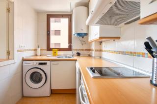 Apartamento con piscina, gym & parking Aeropuerto, IFEMA & Metropolitano by beBalmy - 5