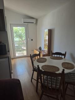 Mila Apartmani - 3