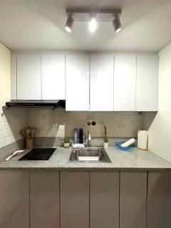 San Lorenzo Place Mall & Residences Tower 3 by Magallanes MRT station Makati - 6