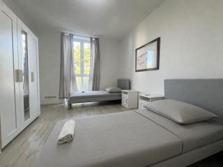 Mieterlux Central 4-Room Apartment near Offenbach Central Station 8 Guests - 0
