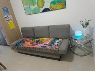J&C Staycation 1BR Unit near Moa with Netflix - 9