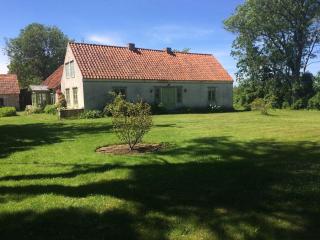 Lime stone house, walking distance to ocean &beach - 6